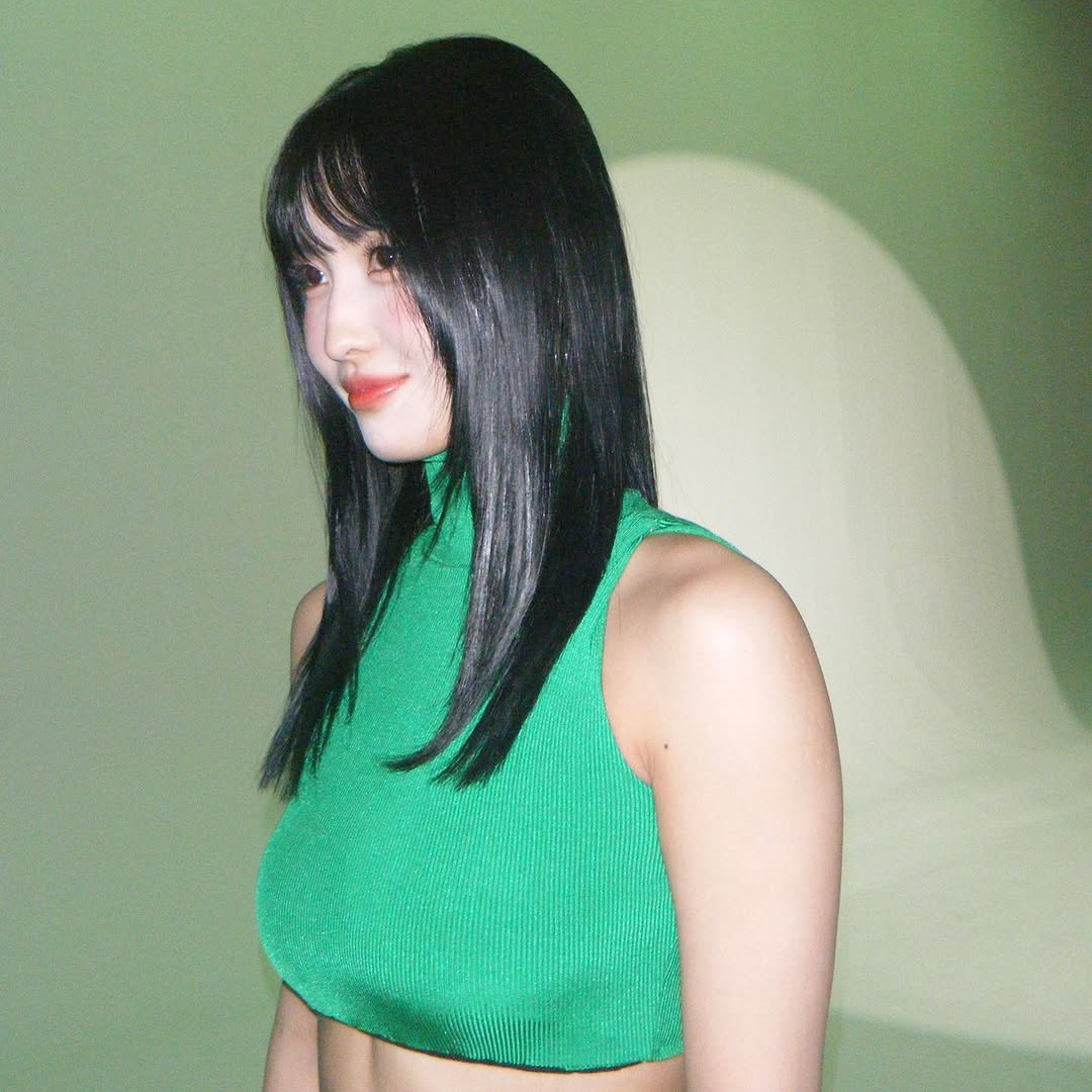 A moment captured by Momo (TWICE)'s fan