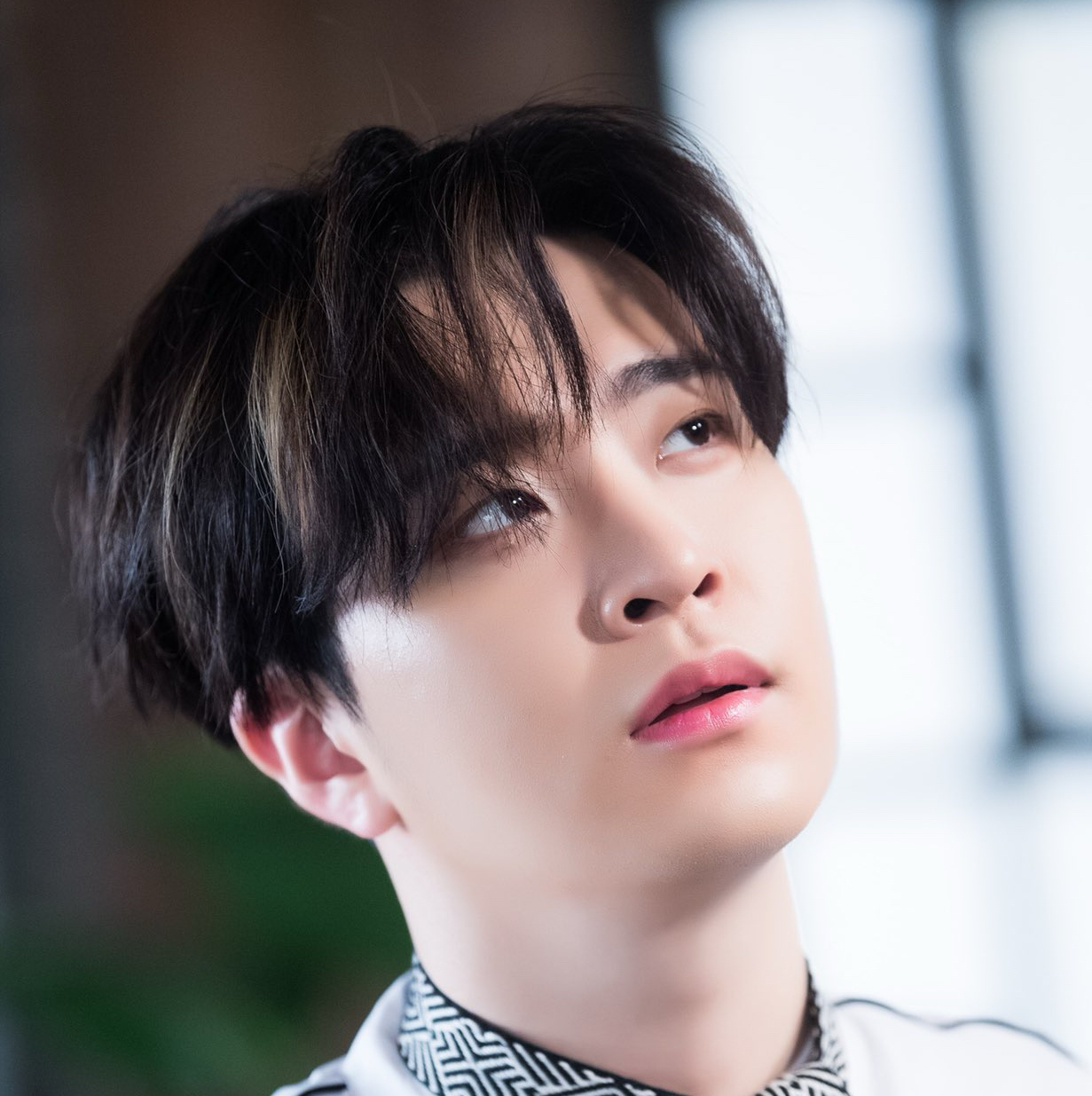 Behind-the-scenes cut of Youngjae (GOT7)
