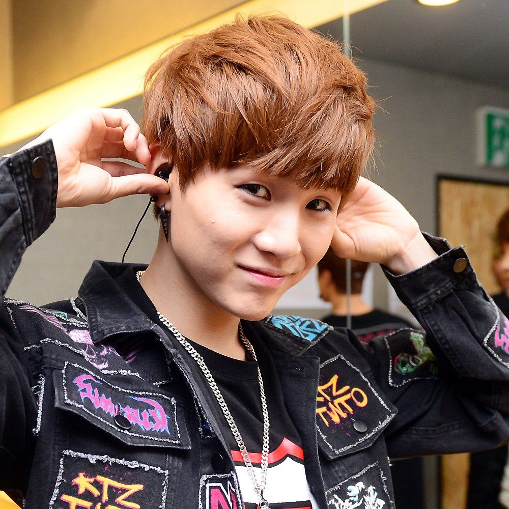 Behind-the-scenes cut of SUGA (BTS)
