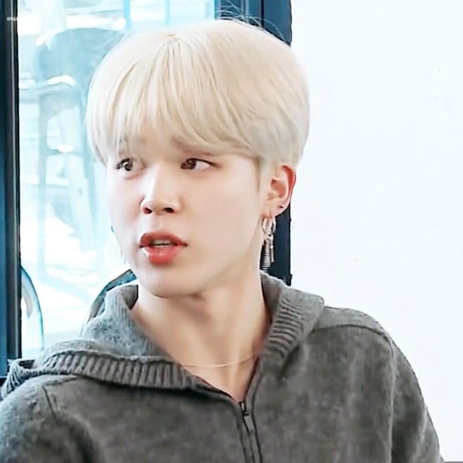 지민 (방탄소년단)의 최신 사진