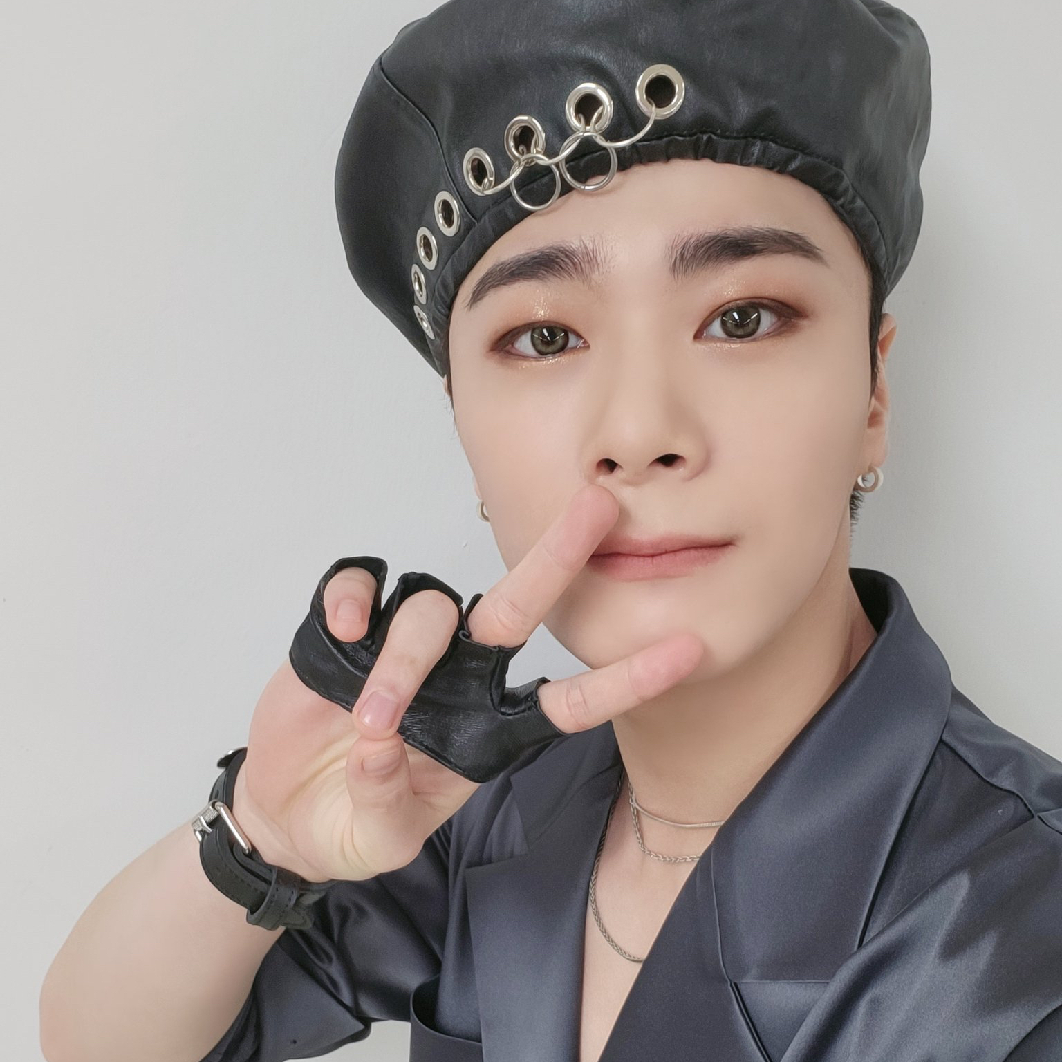 A moment captured by Moonbin (ASTRO)'s fan