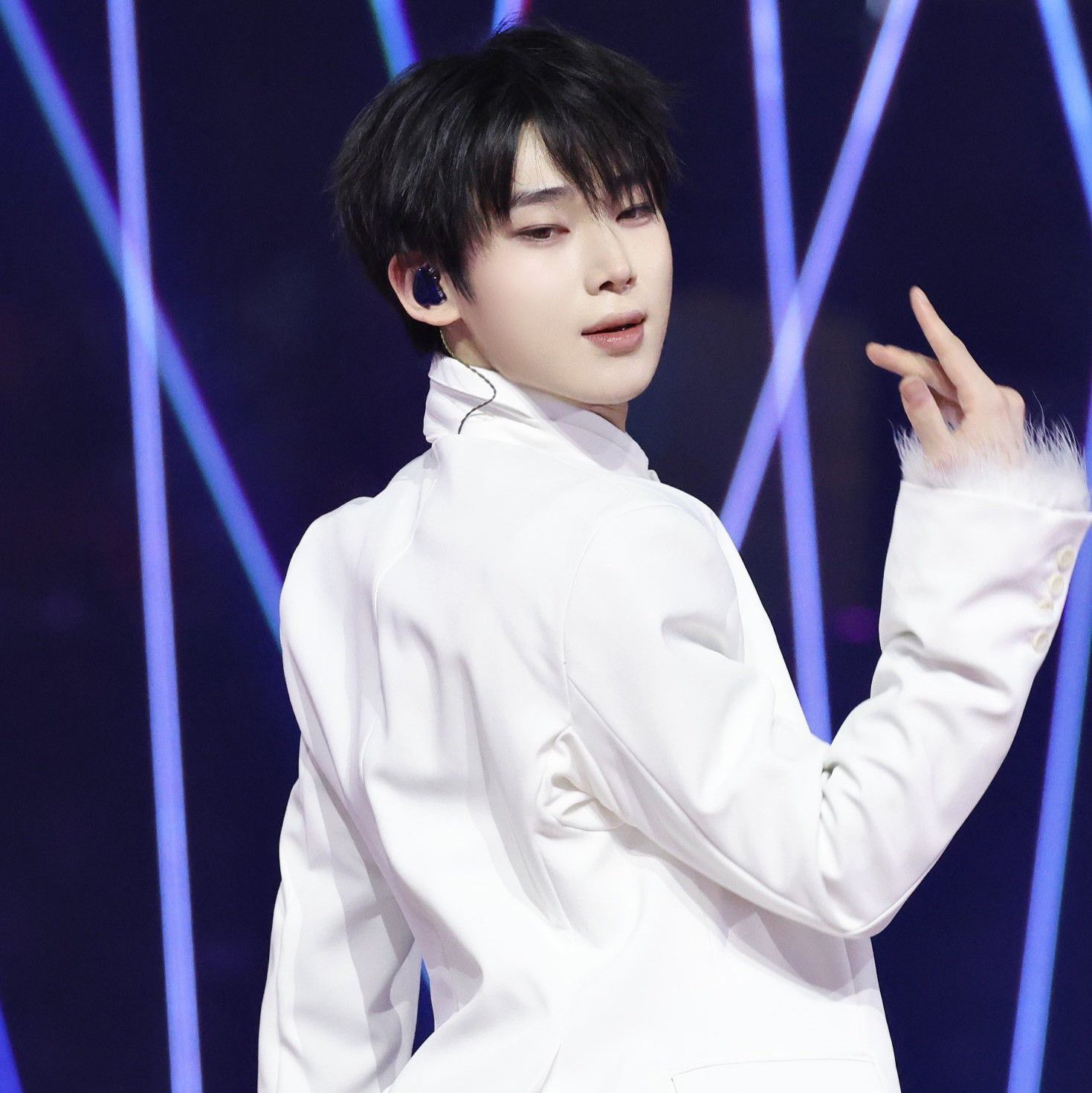 善禹 (ENHYPEN)的最新活動照片