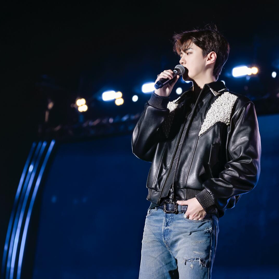 Behind-the-scenes cut of Sehun (EXO)