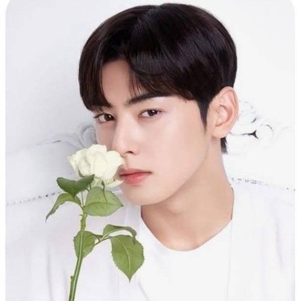 Recent activity shot of Eunwoo (ASTRO)