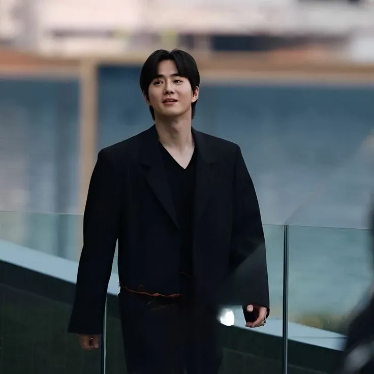 Recent activity shot of Suho (EXO)