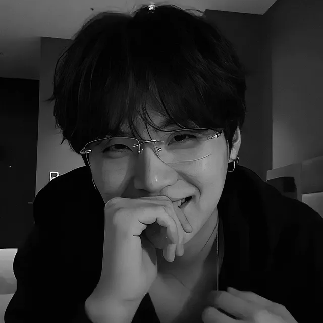 Momen yang diabadikan oleh penggemar SUGA (BTS)