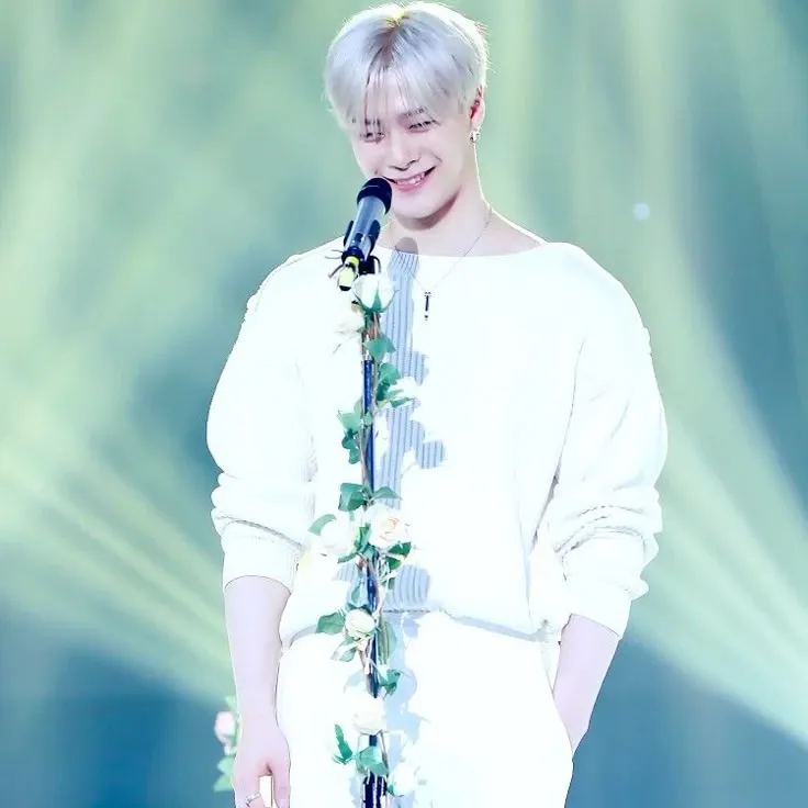 MJ (아스트로)의 최신 사진