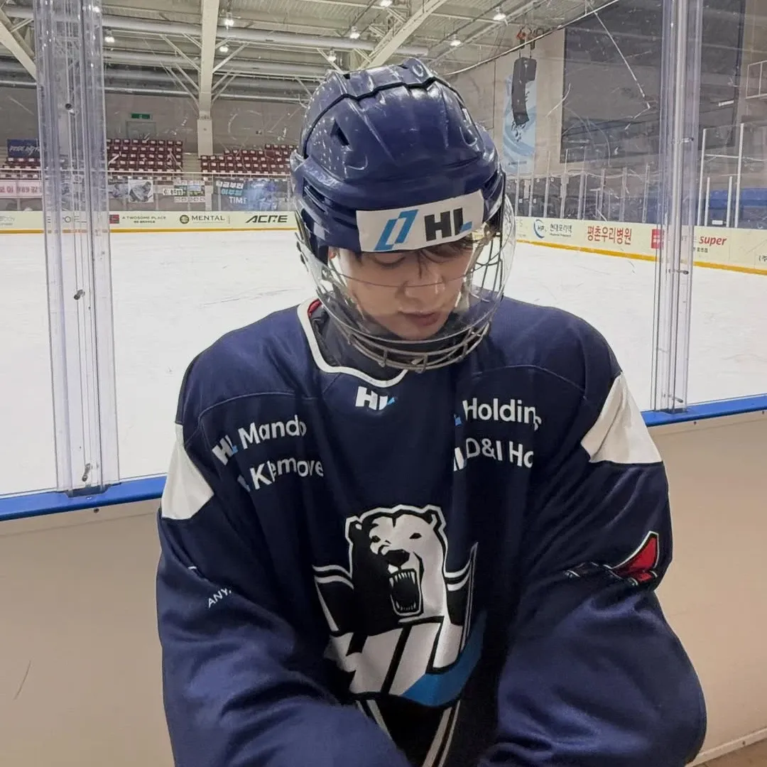 A moment captured by Minho (SHINee)'s fan