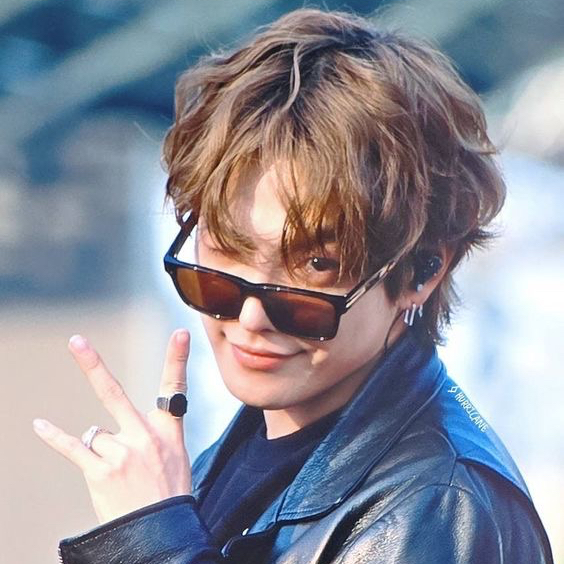 Recent activity shot of Hongjoong (ATEEZ)