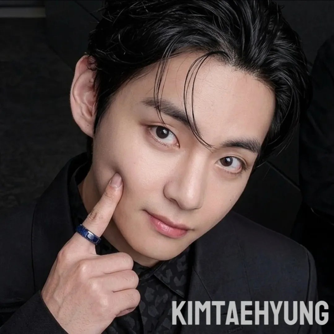 V (BTS)の最近の活動写真