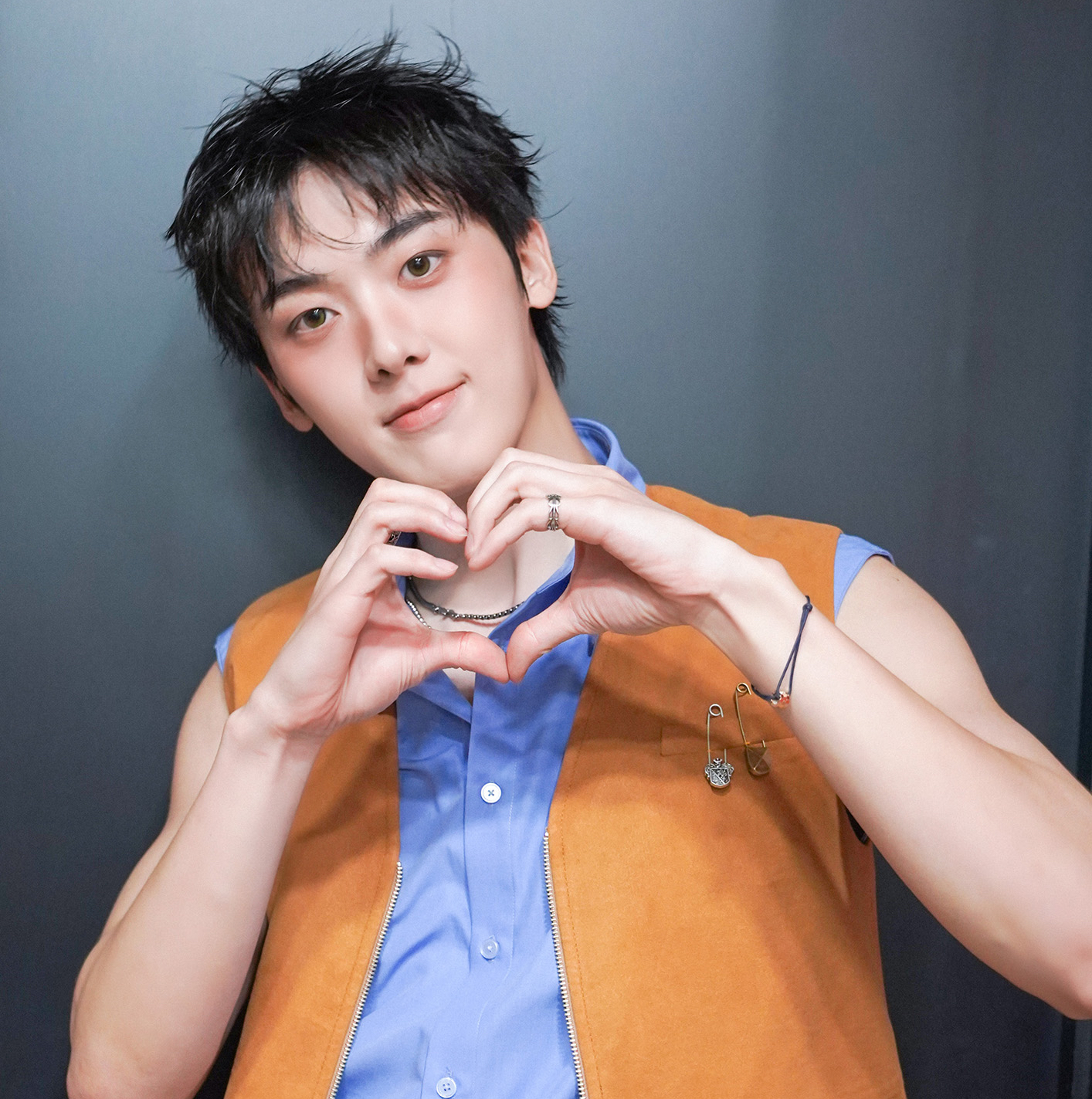 윤산하 (아스트로) 최근 활동샷