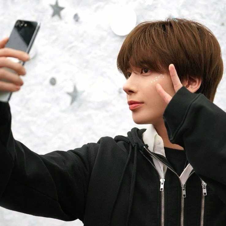 태현 (투모로우바이투게더) 최근 활동샷