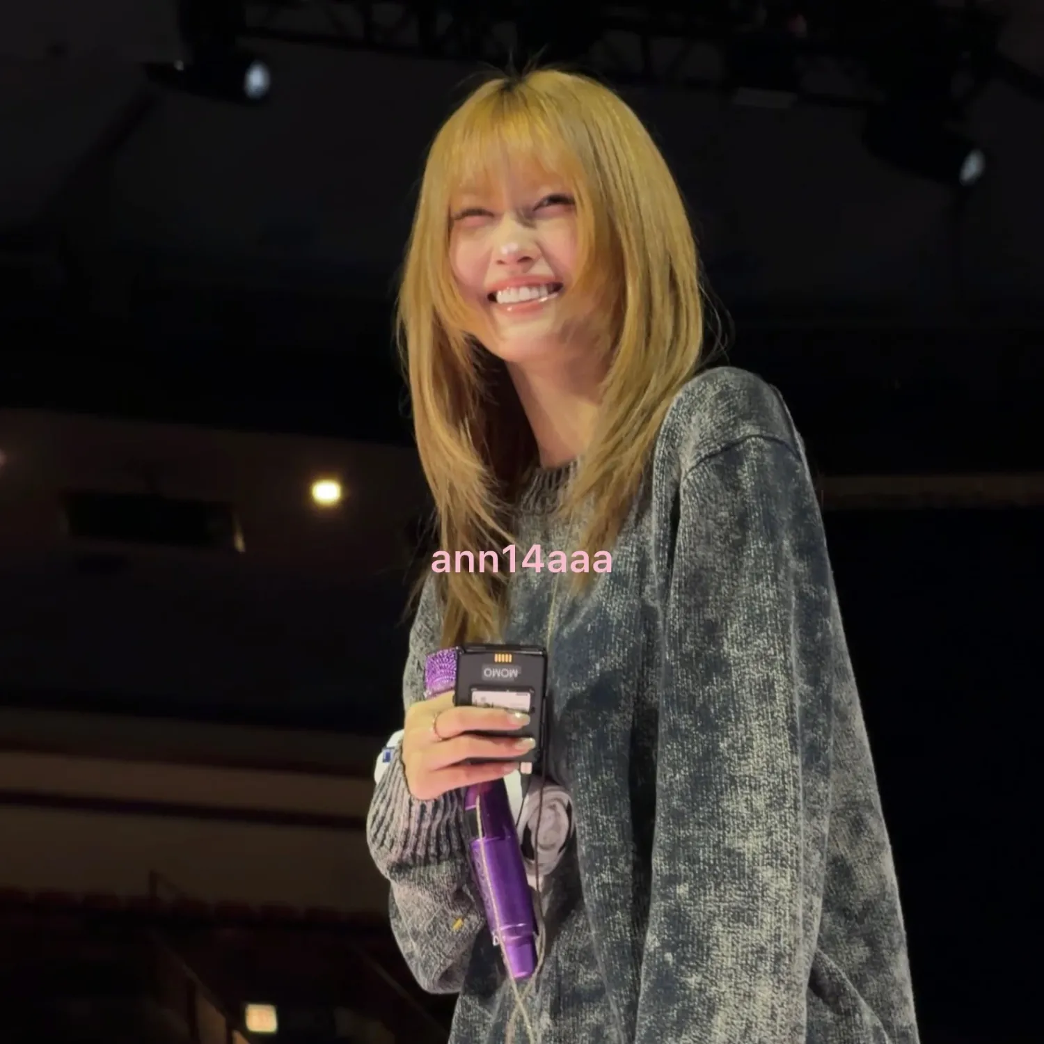 Foto terbaru Momo (TWICE)