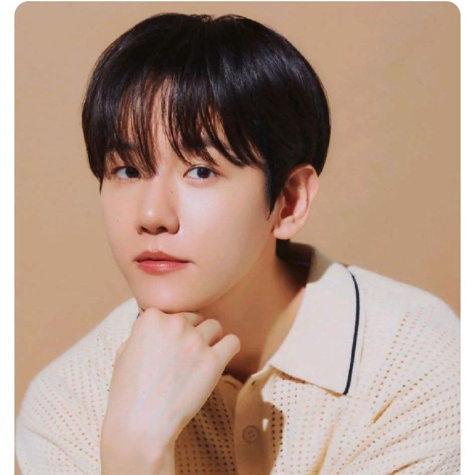 백현 (EXO)의 최신 사진