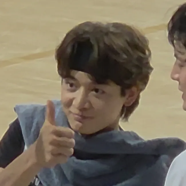 Behind-the-scenes cut of Minho (SHINee)