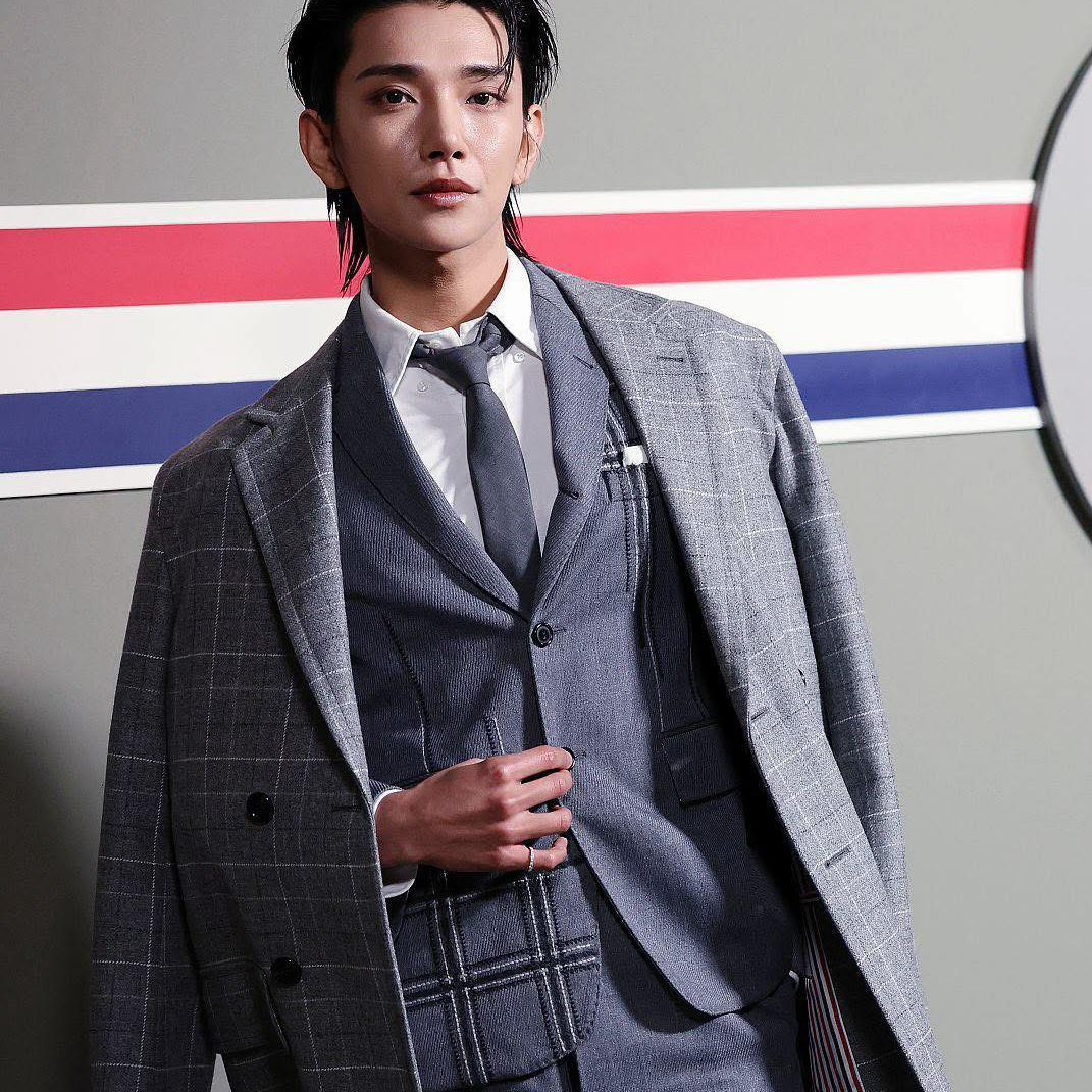 Recent activity shot of Joshua (SEVENTEEN)