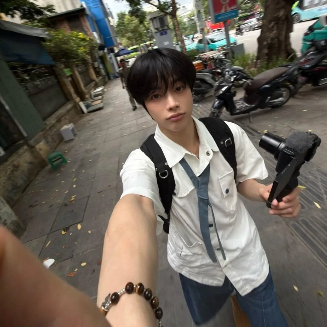 Behind-the-scenes cut of Hanbin (TEMPEST)