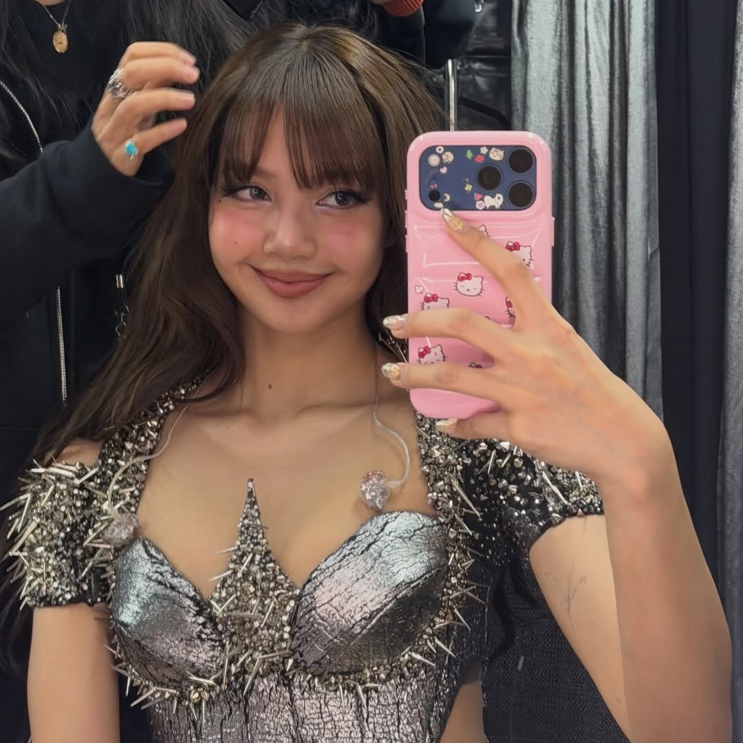 Lisa (BLACKPINK)粉丝拍下的瞬间