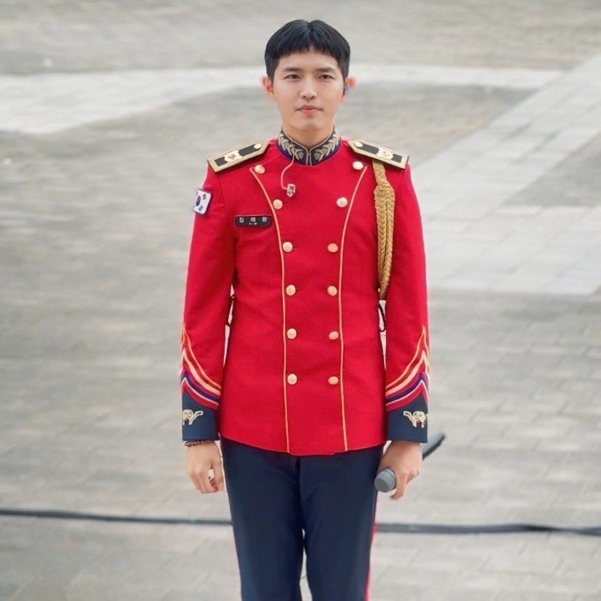 Foto aktivitas terbaru Kim Jaehwan