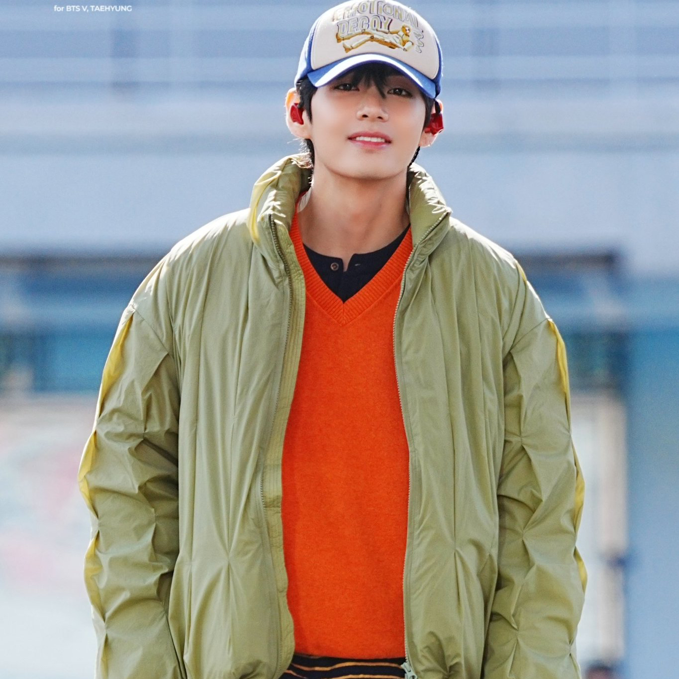 뷔 (방탄소년단)의 최신 사진