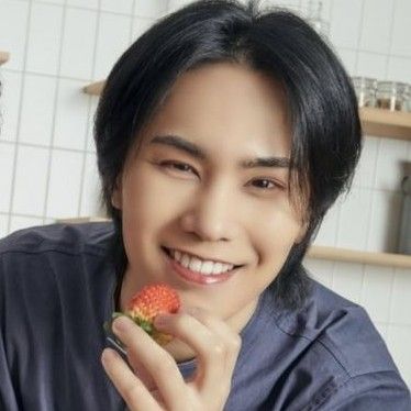 A moment captured by Rocky's fan