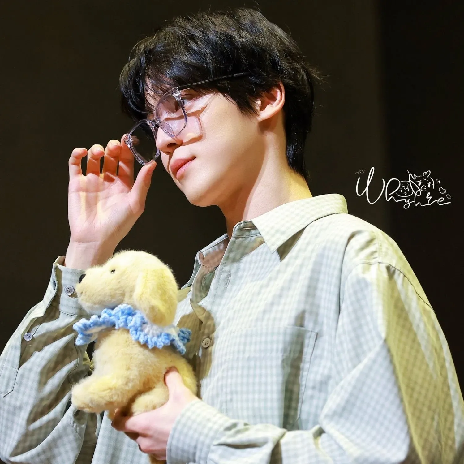 Behind-the-scenes cut of Yunho (ATEEZ)