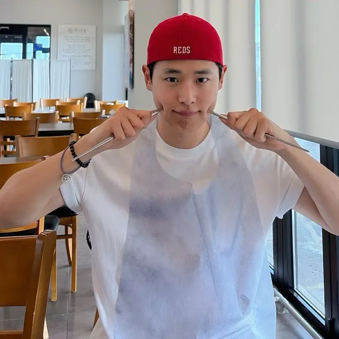 Latest photo of Choi Byungchan