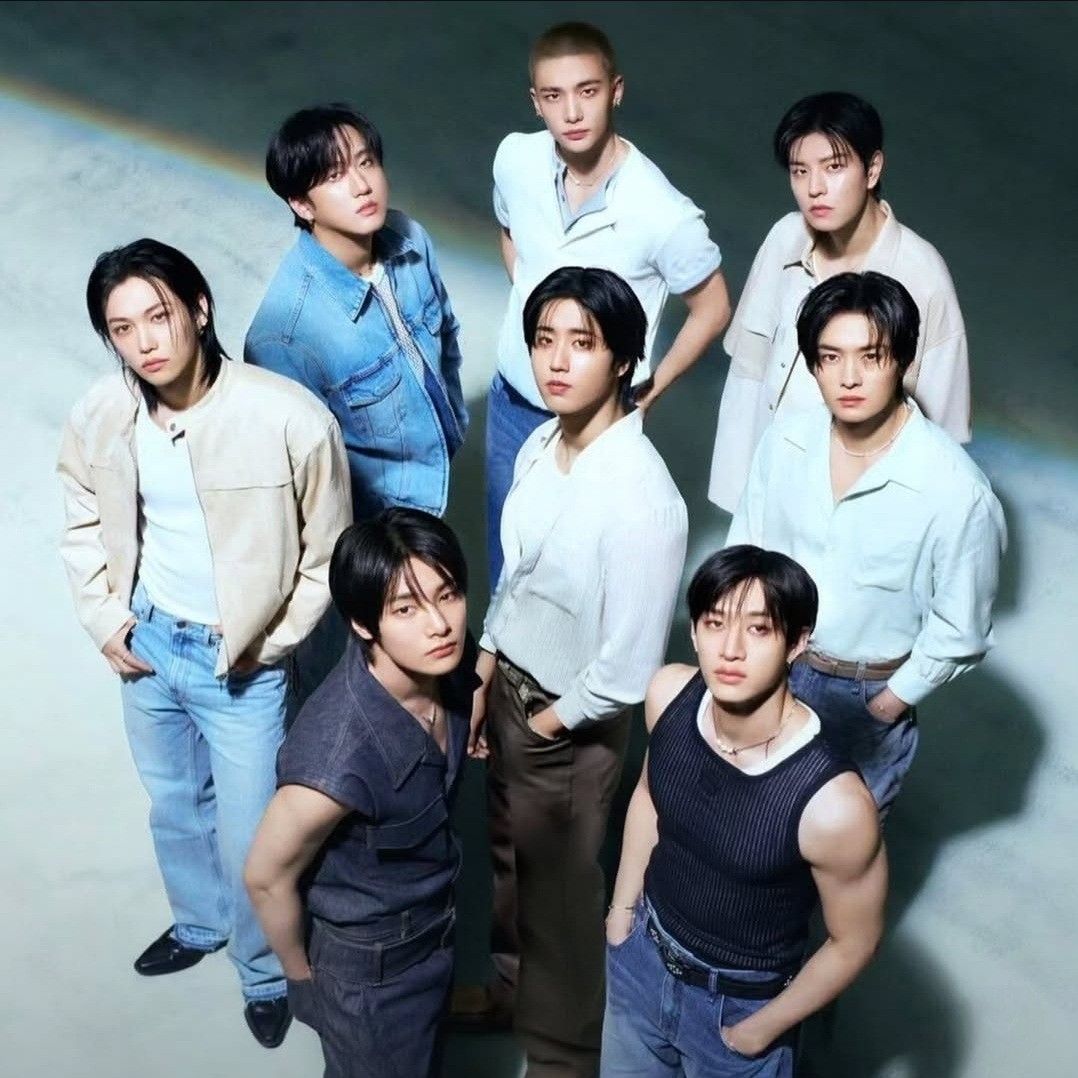 Foto aktivitas terbaru Stray Kids