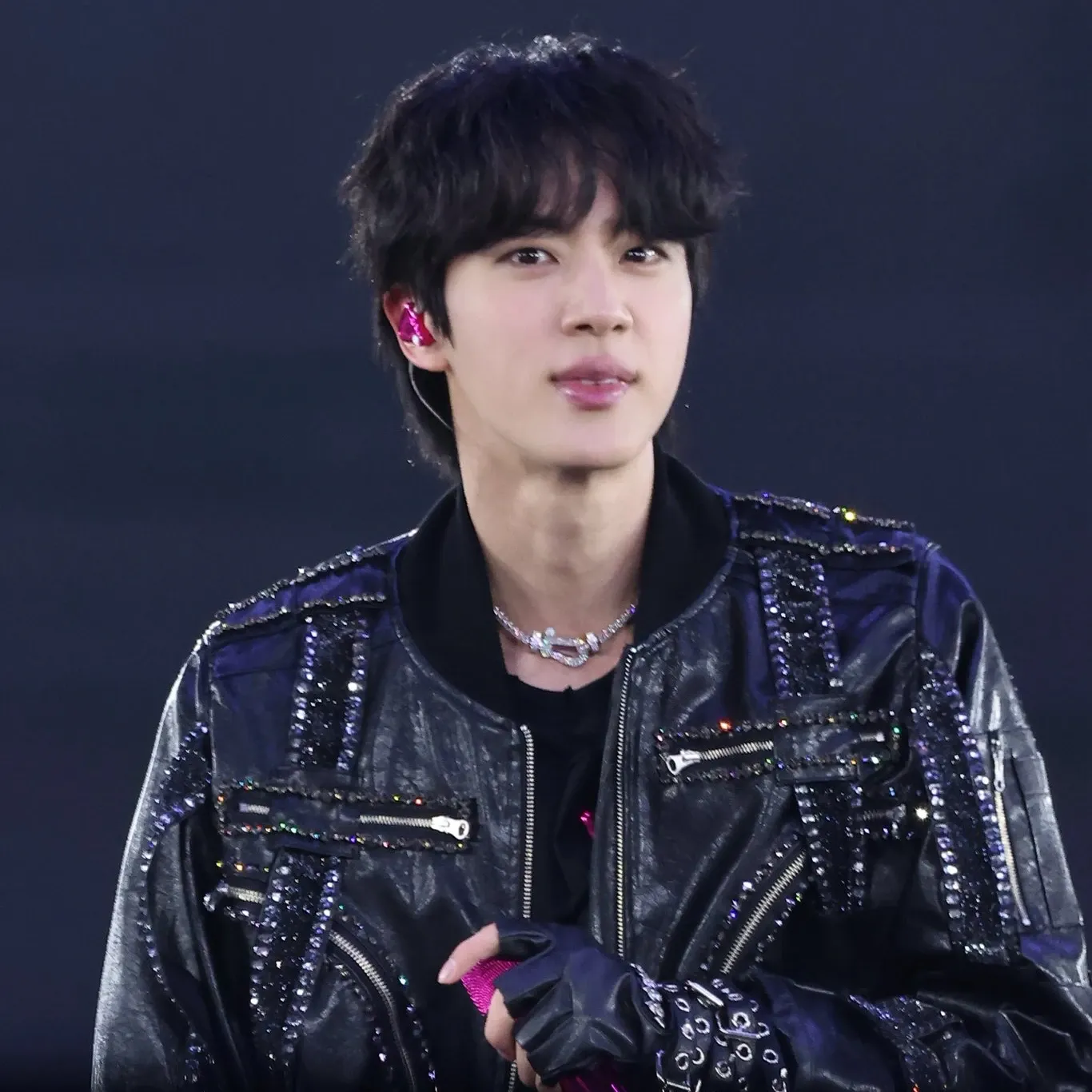 Potret di balik layar Jin (BTS)