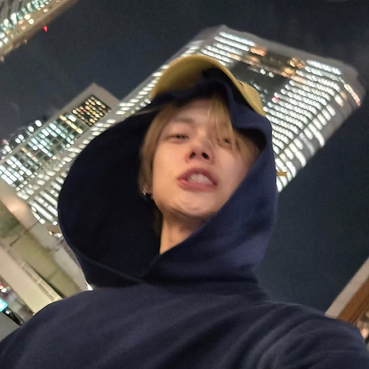 투모로우바이투게더의 최신 사진