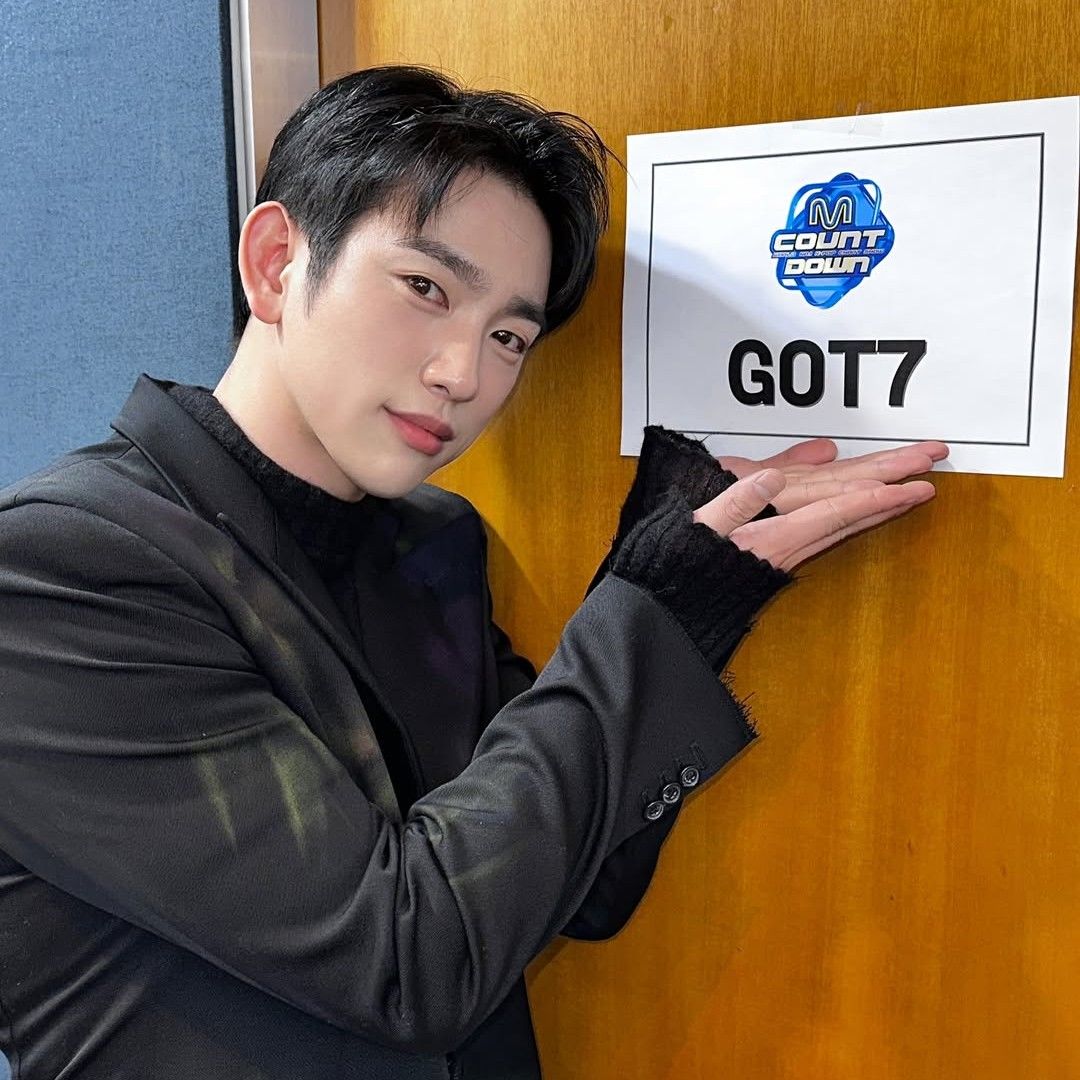 ジニョン (GOT7)の舞台裏ショット