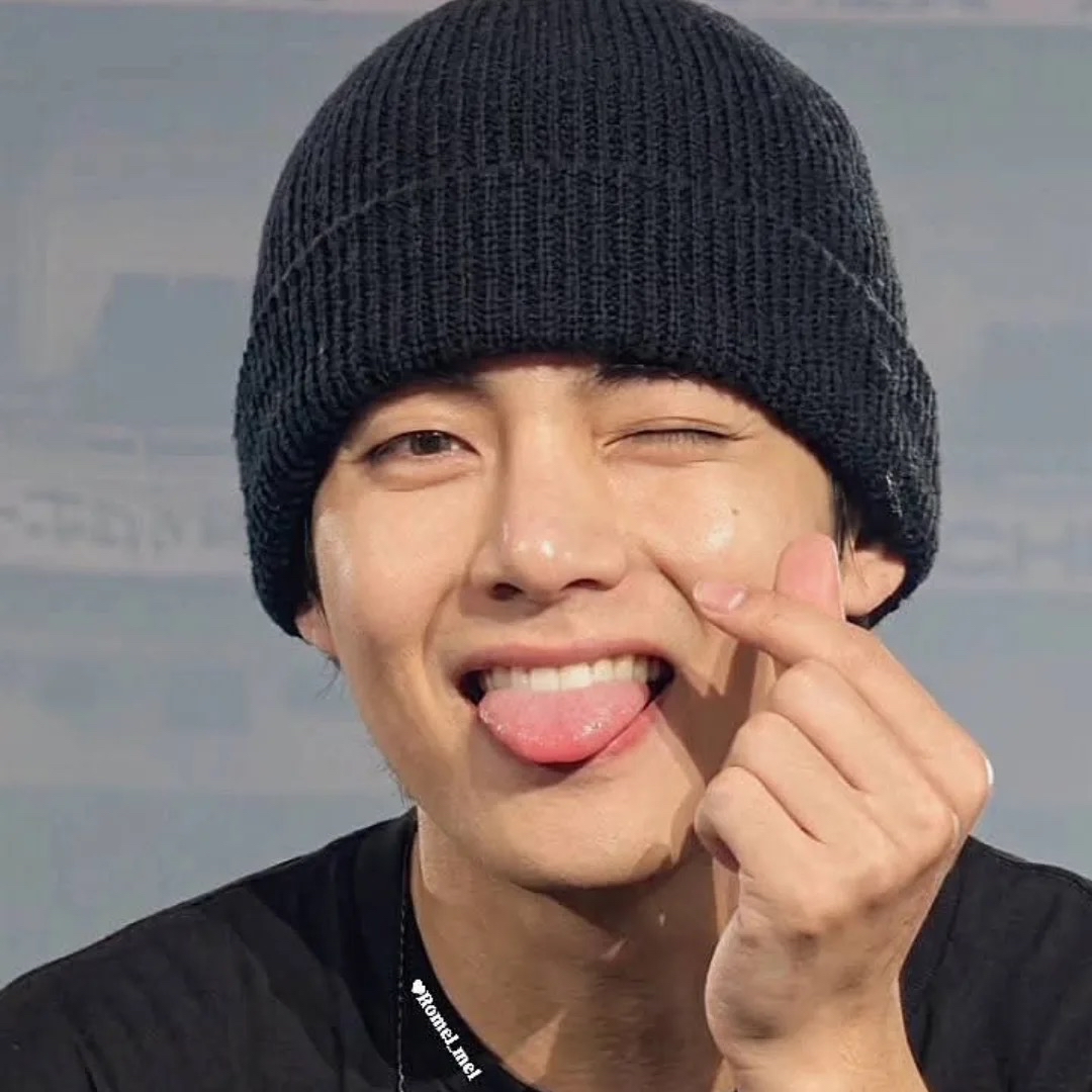 뷔 (방탄소년단)의 비하인드 컷