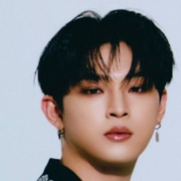 Latest photo of LEE DO (ONEUS)