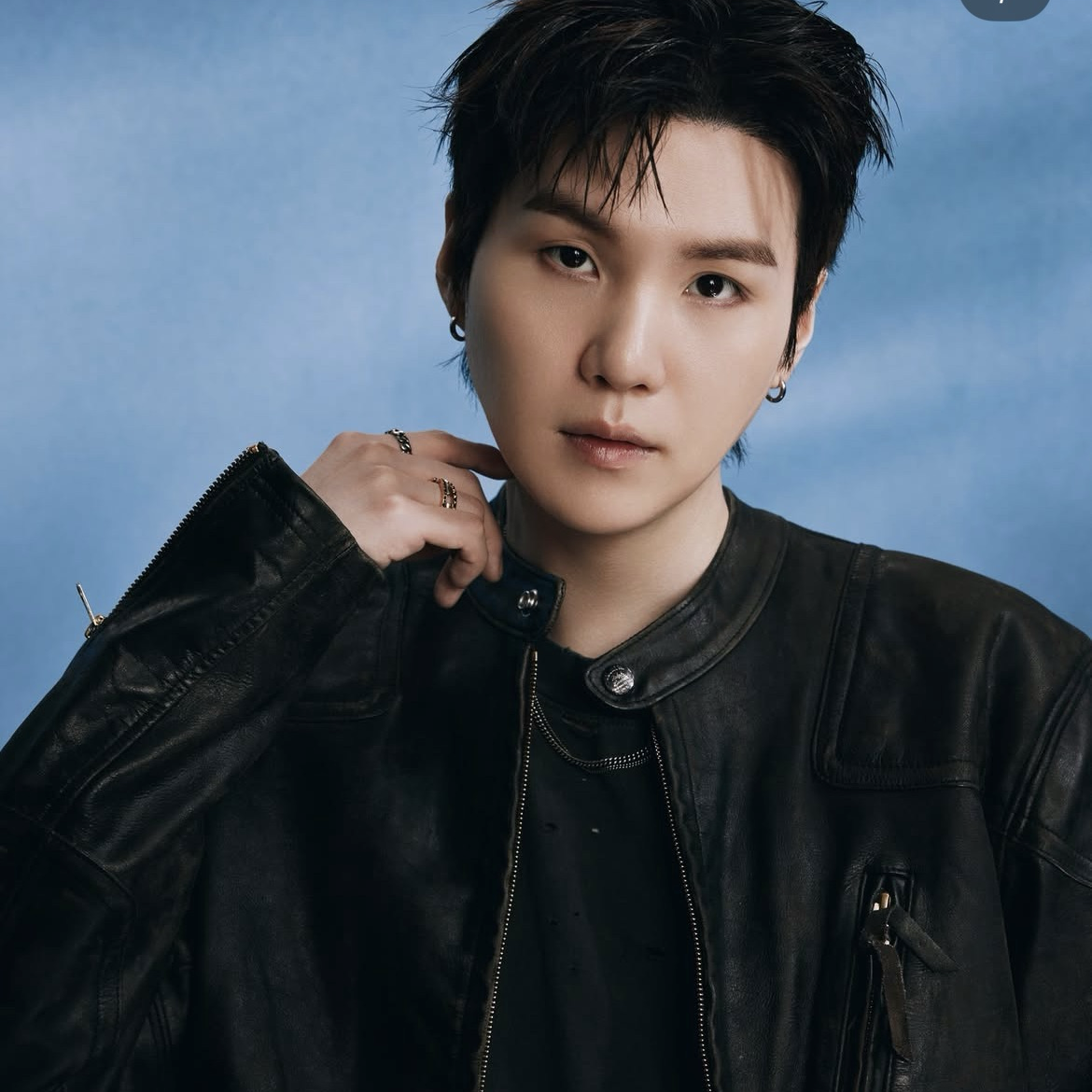 Foto terbaru SUGA (BTS)