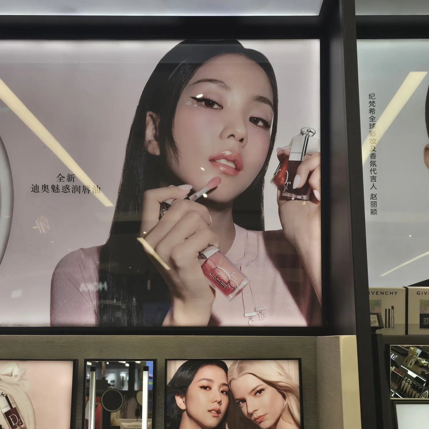 BLACKPINK의 비하인드 컷