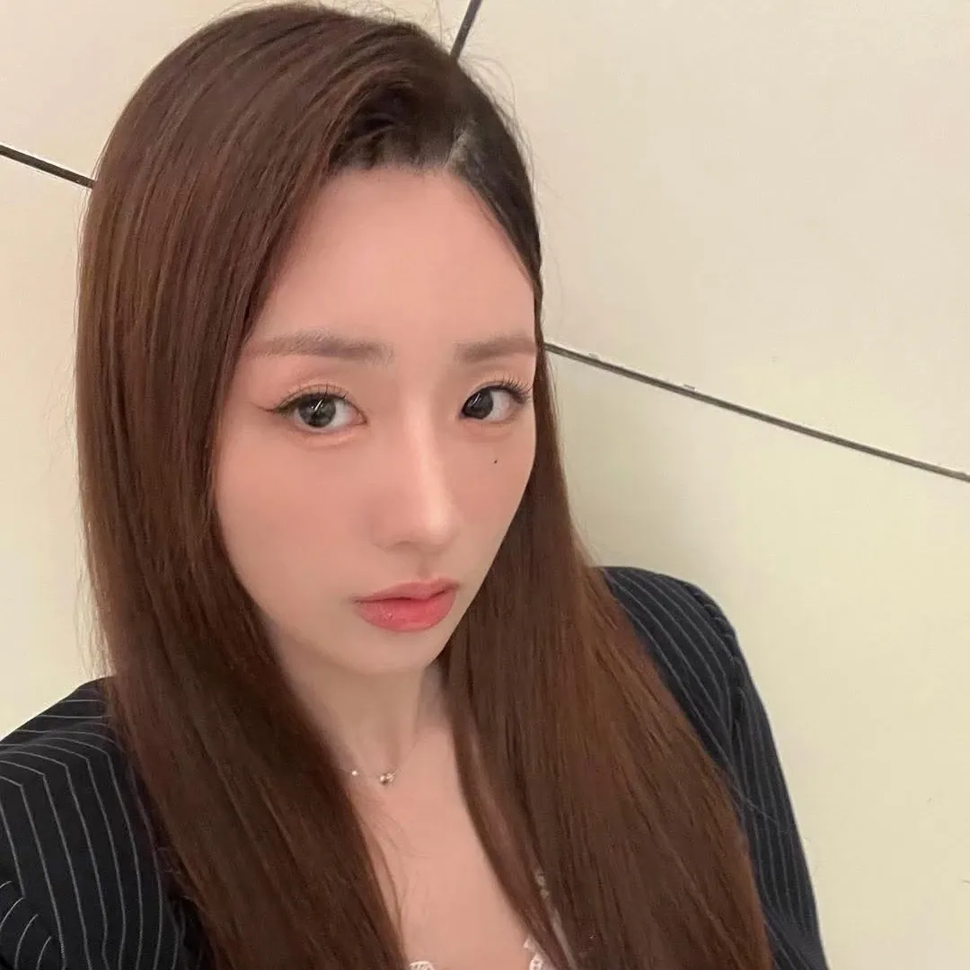 Behind-the-scenes cut of Yoon Bomi (Apink)