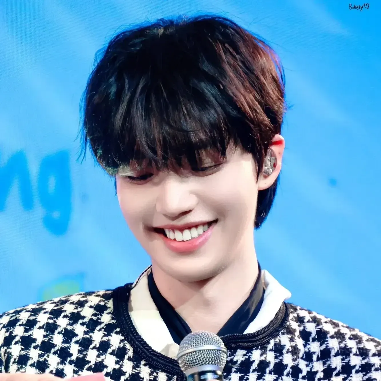 Behind-the-scenes cut of Lim Youngmin