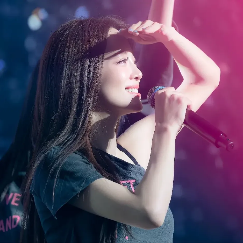 A moment captured by Sejeong (I.O.I)'s fan