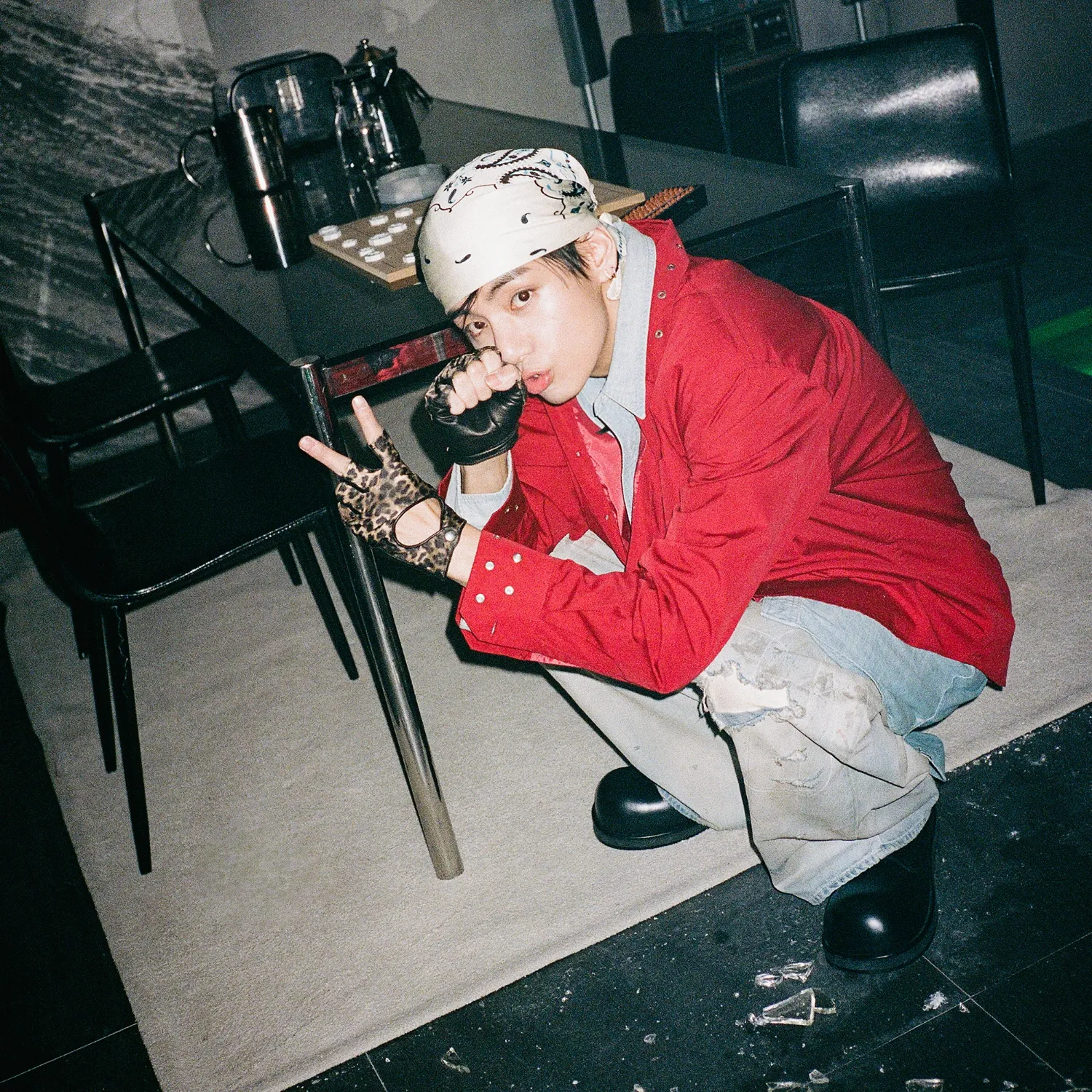 Latest photo of V (BTS)