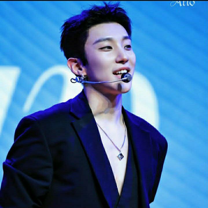 A moment captured by Jongup (B.A.P)'s fan