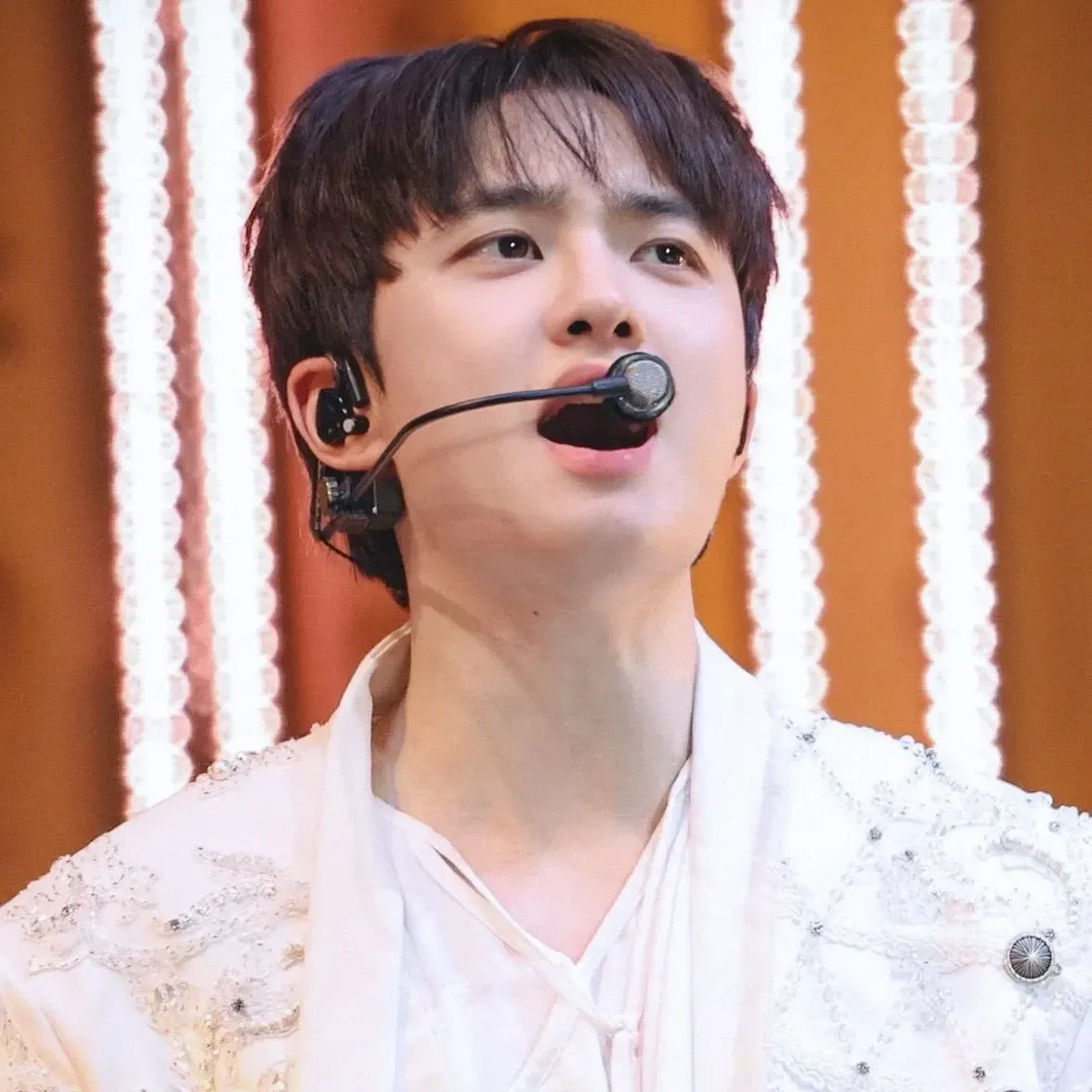 D.O. (EXO)的最新活动照片