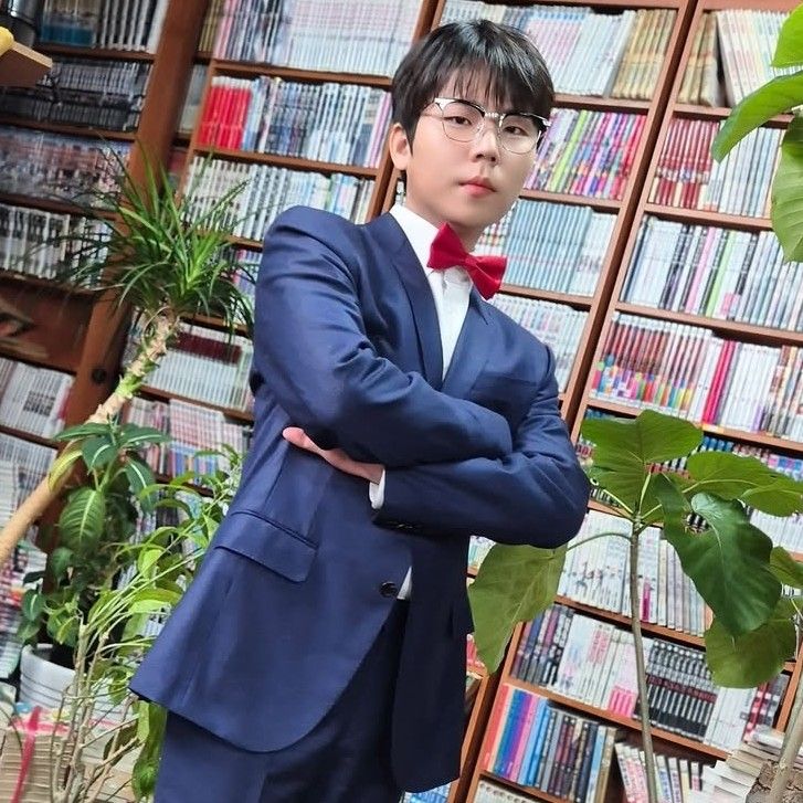 Recent activity shot of Jung Seunghwan