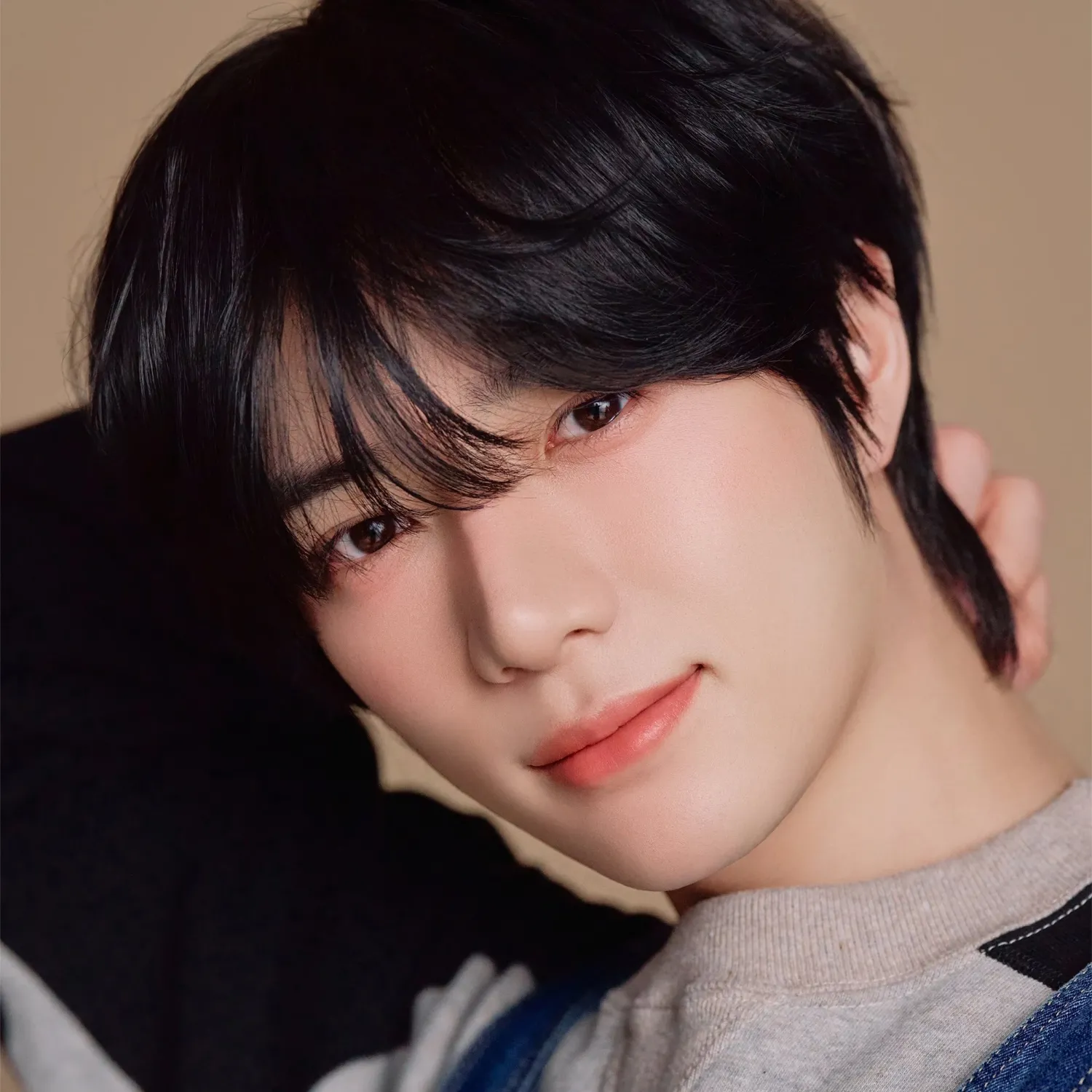 Latest photo of Beomgyu (TOMORROW X TOGETHER)