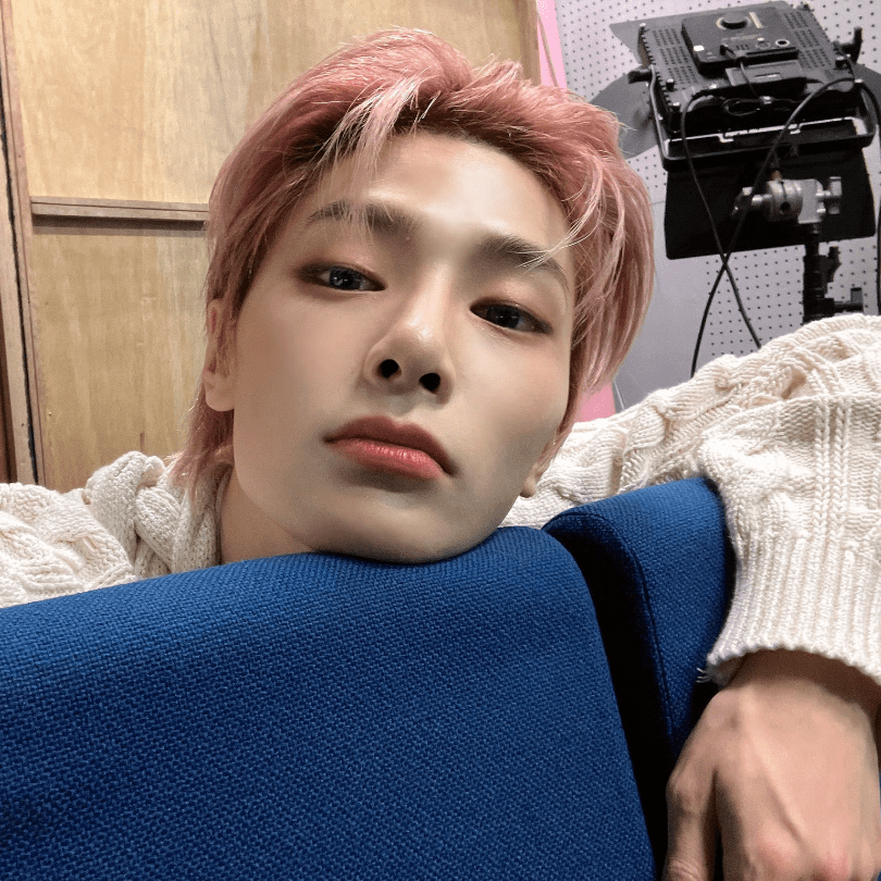 Behind-the-scenes cut of I.N (Stray Kids)