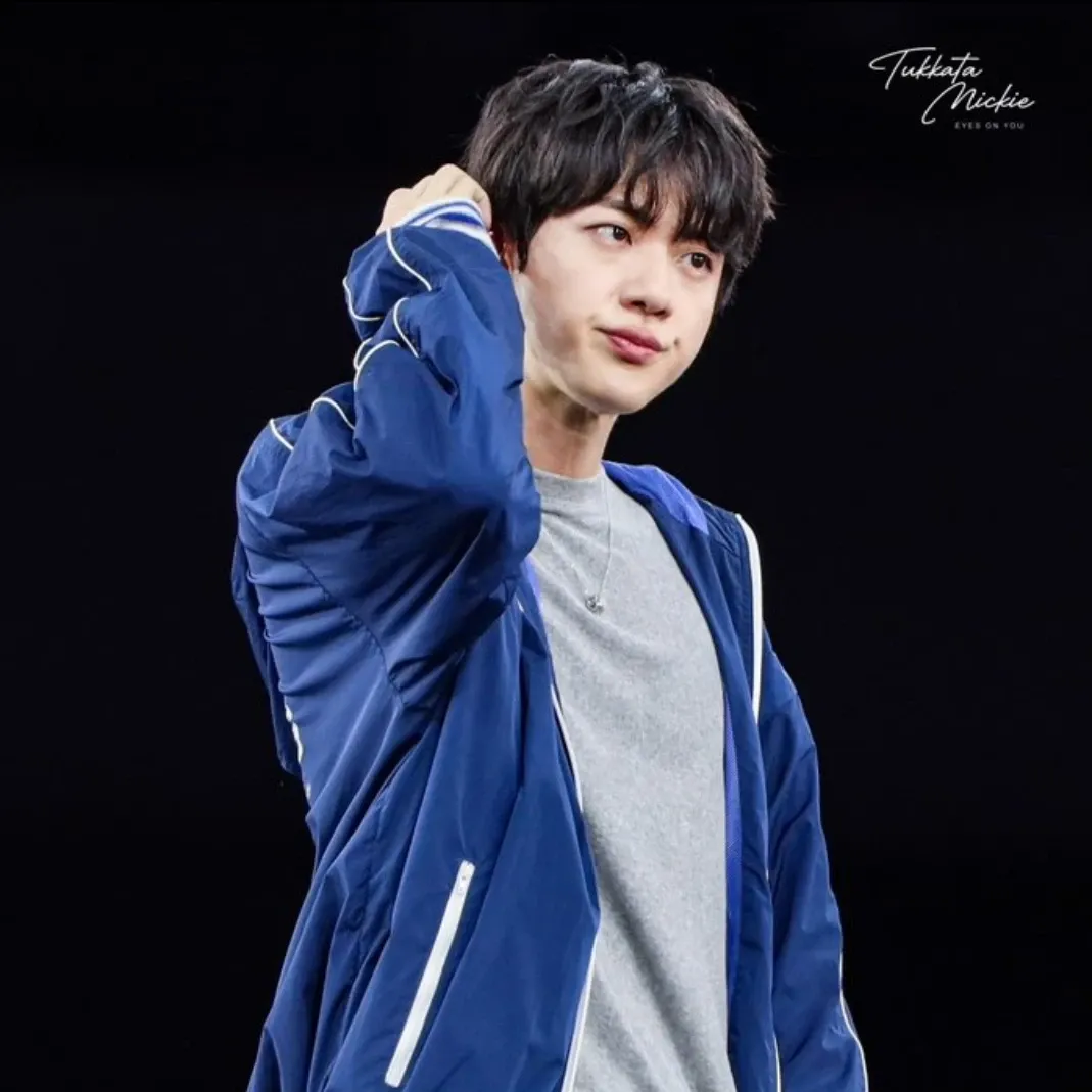 Behind-the-scenes cut of Jin (BTS)