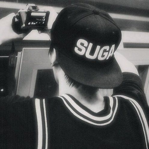 슈가 (방탄소년단) 최근 활동샷