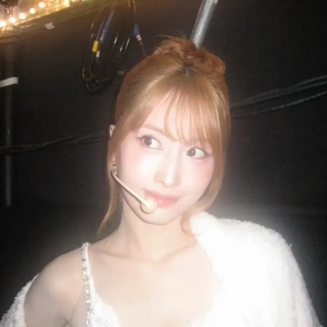 Momo (TWICE)粉絲拍下的瞬間