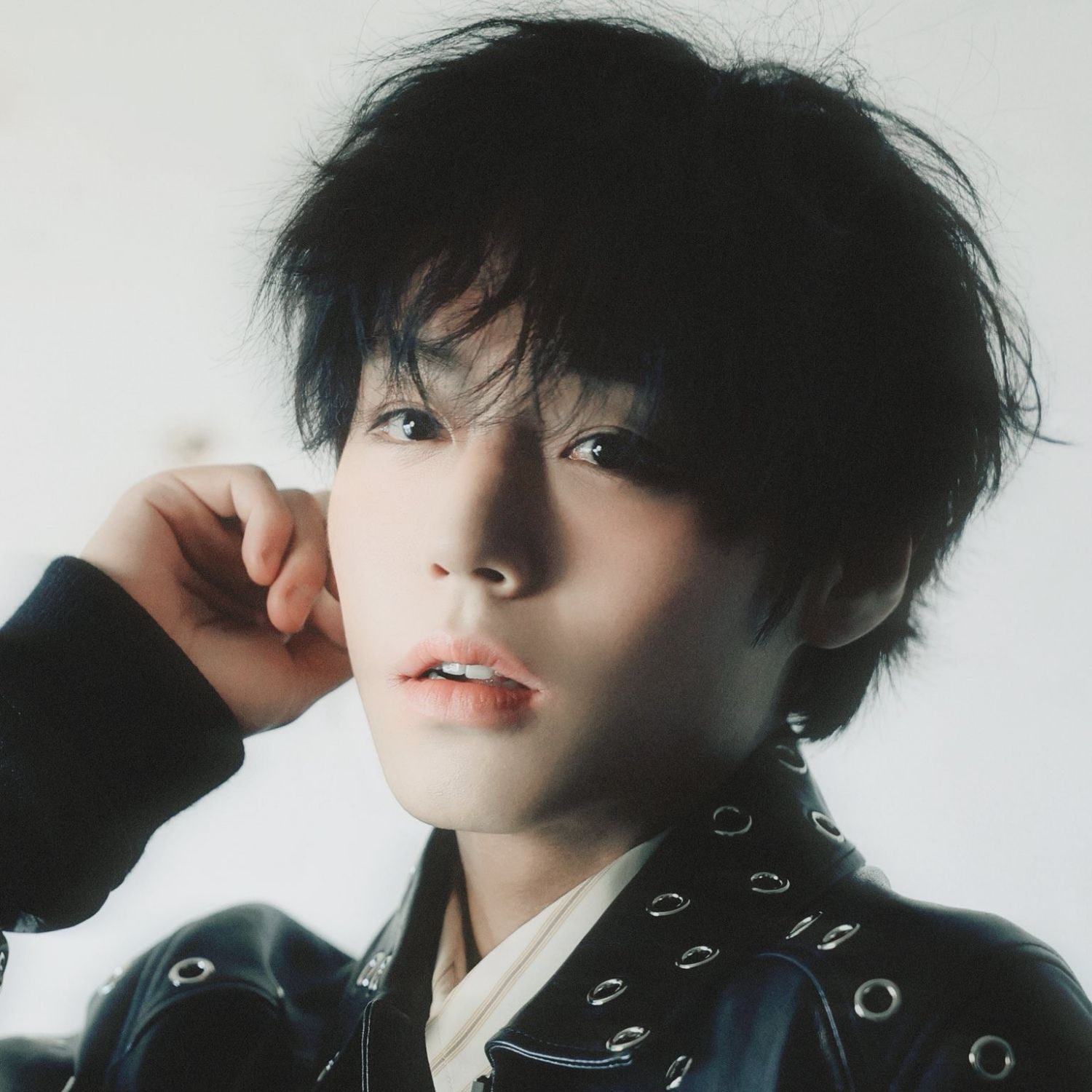 朴志訓的最新照片