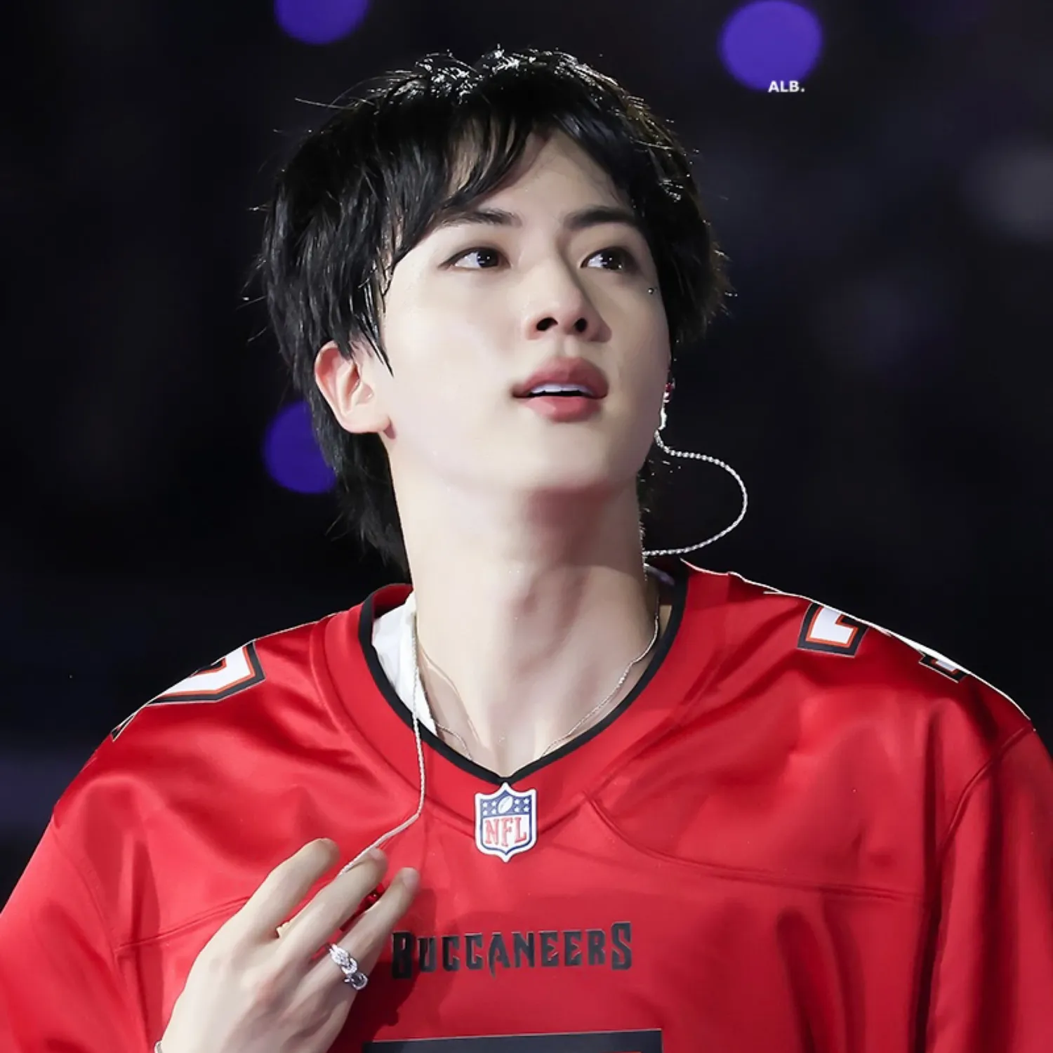Foto terbaru Jin (BTS)