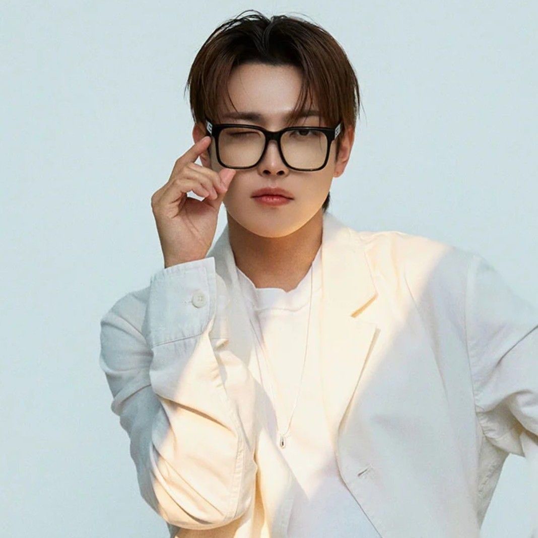 Latest photo of Hongjoong (ATEEZ)